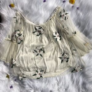 Polagram Floral Off the Shoulder Top